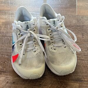 Kids Nike Pegasus 40 Sneakers